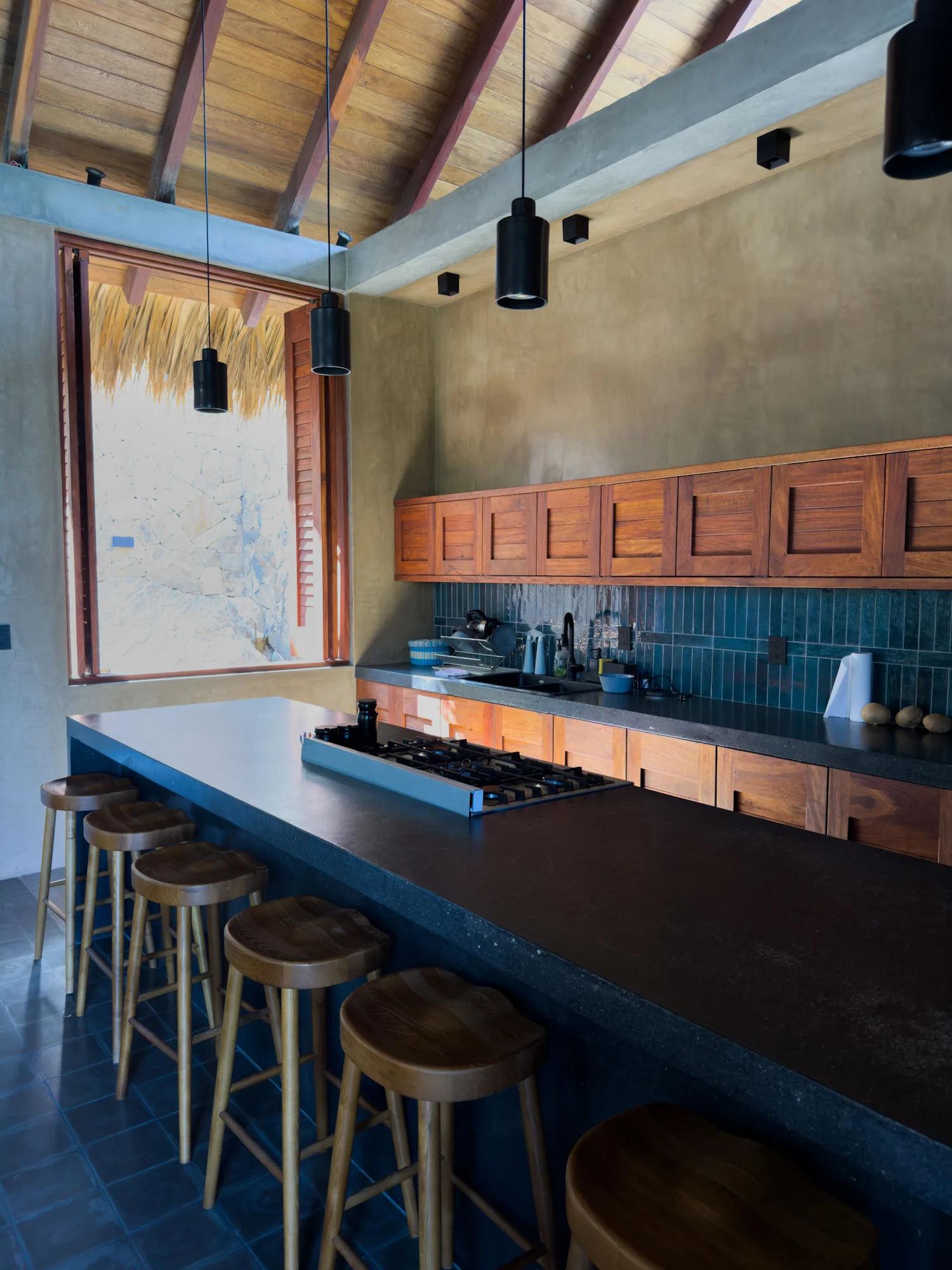 Casa Yuu’Kee — Cocina y barra