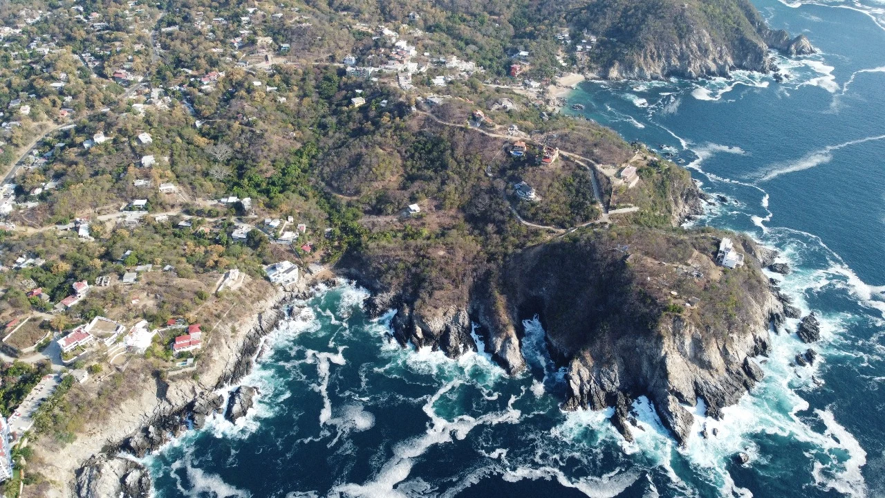 Acantilados de Puerto Ángel